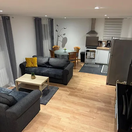 Appartement Spacieux Duplex Avec Parking Prive Wattignies